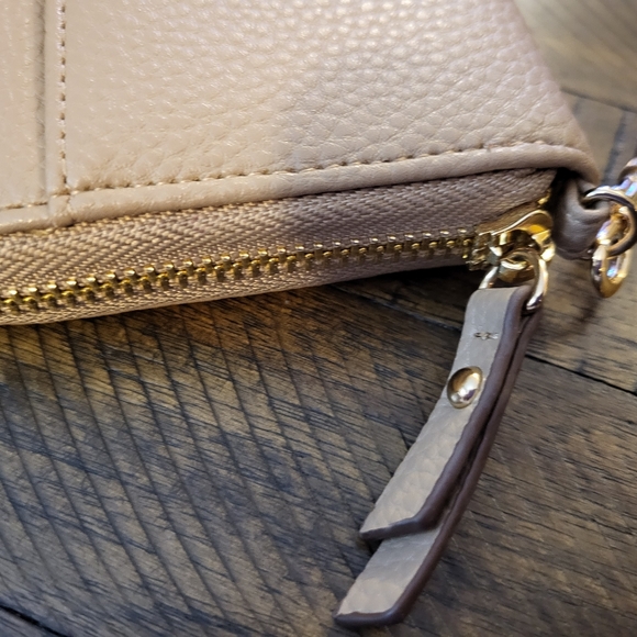 Anne Klein zip around wallet - Picture 5 of 8